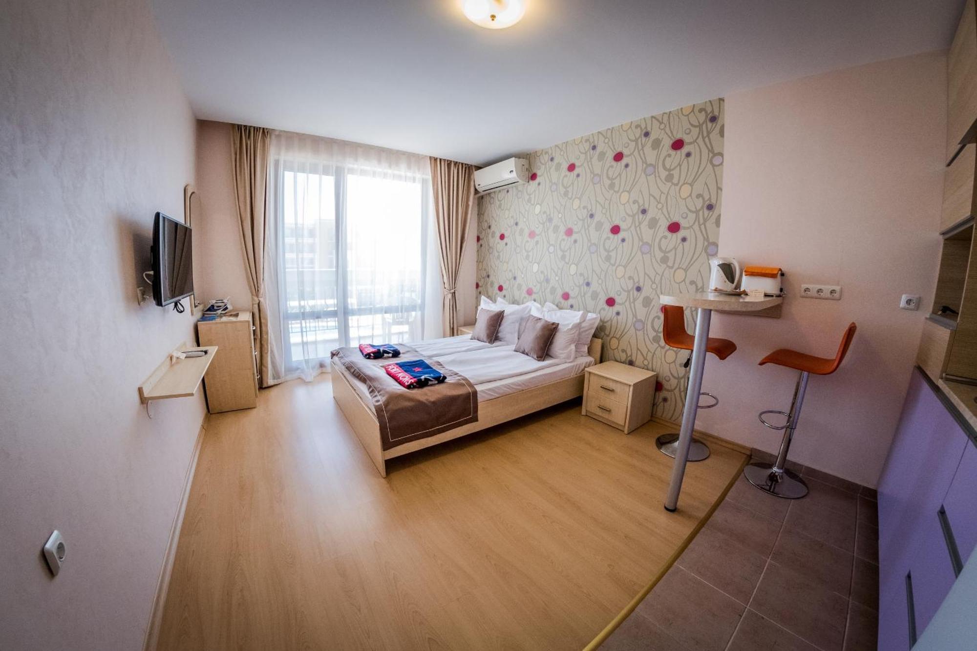 Prestige Mer D'Azur Pantai Sunny Bagian luar foto