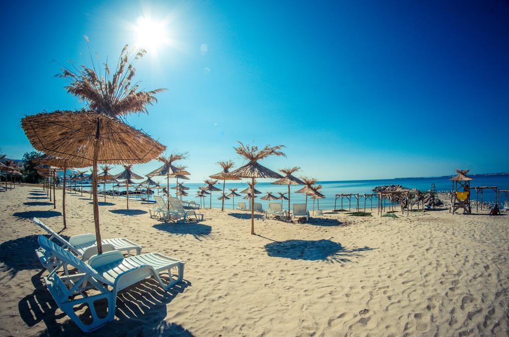 Prestige Mer D'Azur Pantai Sunny Bagian luar foto